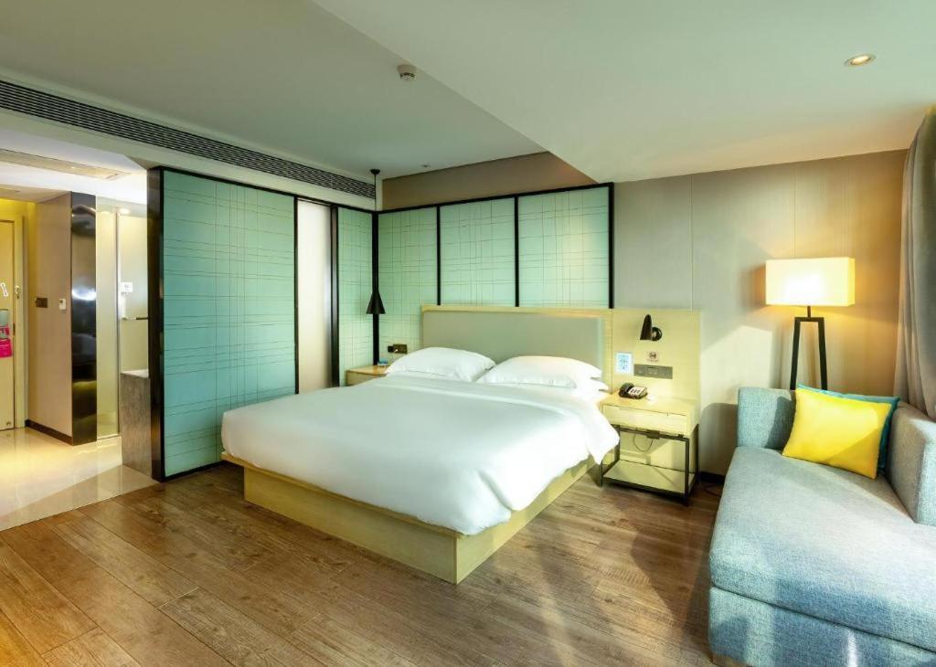 Echarm Hotel Yangjiang Baili Plaza Exterior foto