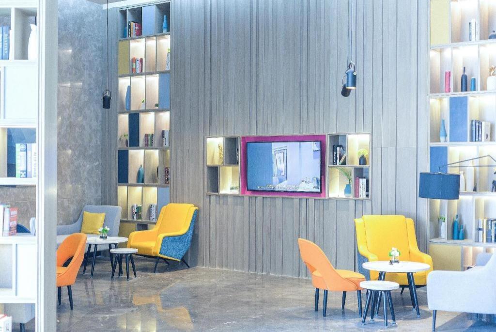 Echarm Hotel Yangjiang Baili Plaza Exterior foto